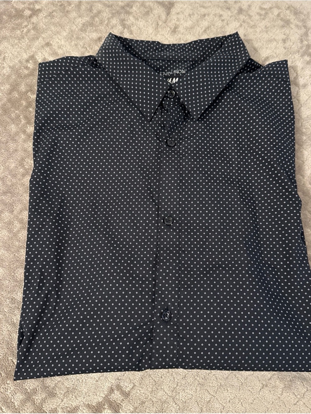 Men’s H & M Long Sleeve Dress Shirt - Size XL - Slim Fit Easy Iron - Black
